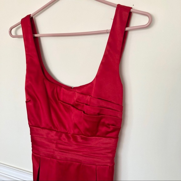 Prom/Formal red dress scoop neckline back tie - Picture 2 of 10